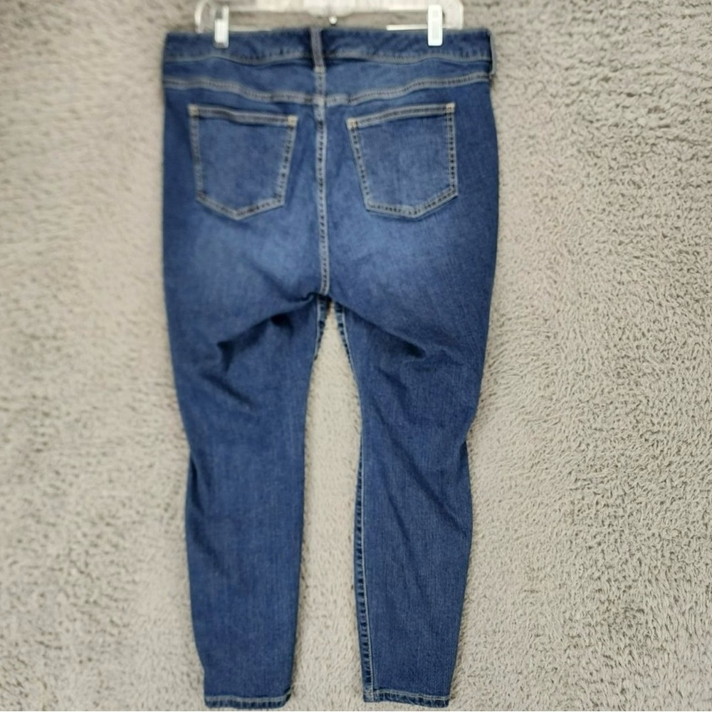 Torrid Jeans Womens 12 Petite Dark Wash Stretch Mid Rise Shaping Skinny - Picture 9 of 14